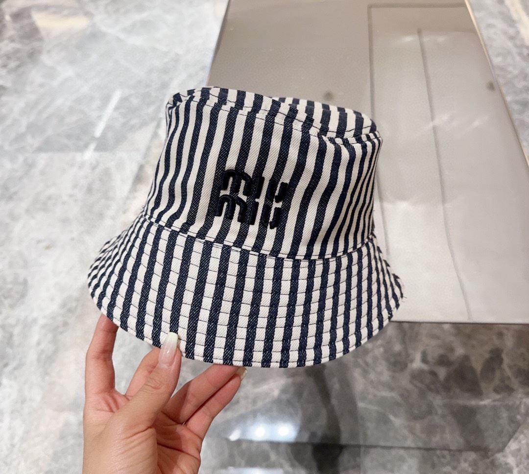 Miu Miu Caps